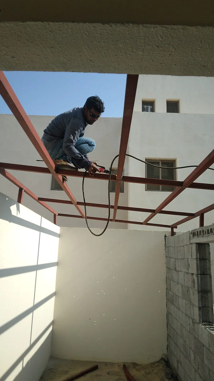 ترميم وتشطيب مباني